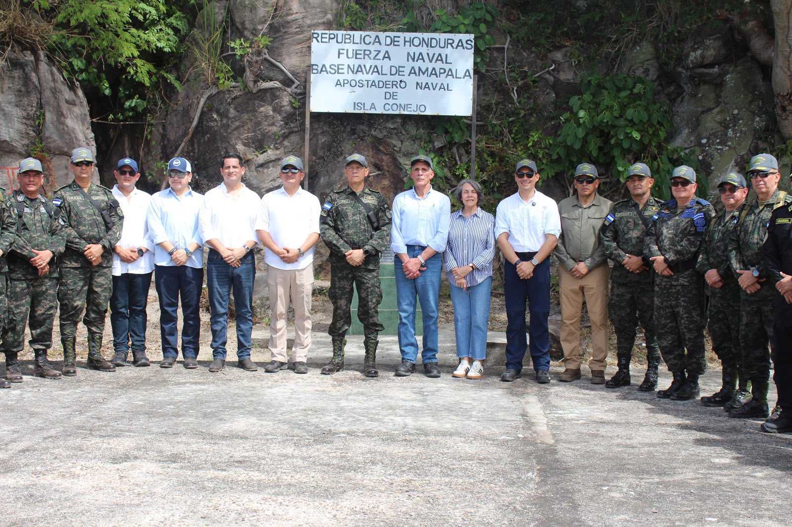 Comisión del CN acompaña al Ejecutivo en ratificación de soberanía hondureña en Isla Conejo